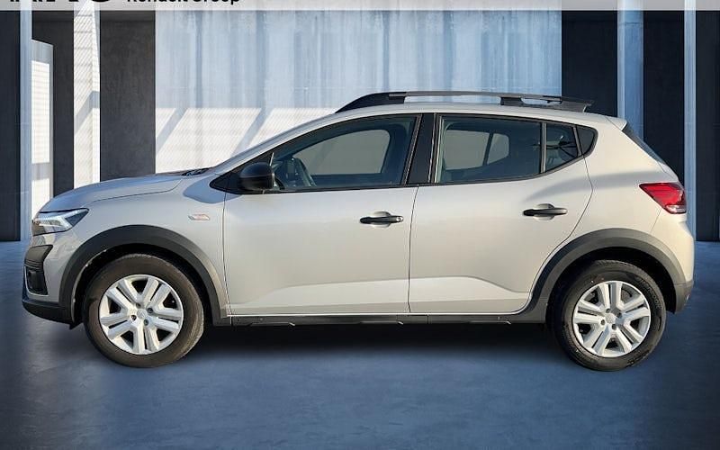 Gebraucht Dacia Sandero Essentiel 101 PS (74 kW) 2024 Silber Limousine