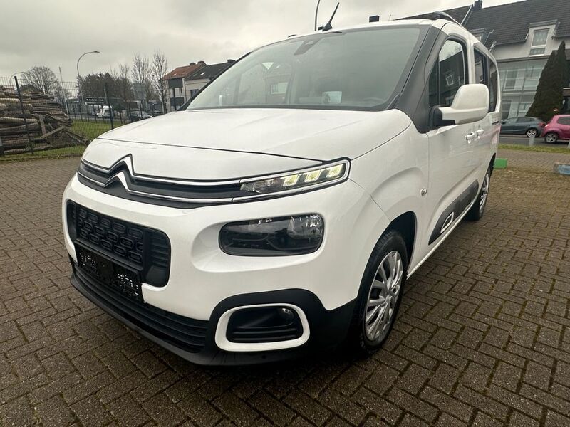 Weiß Gebraucht 2020 Citroën Berlingo Shine Van / Kleinbus | 18.999 € (Fairer Preis) - Bild 1/4
