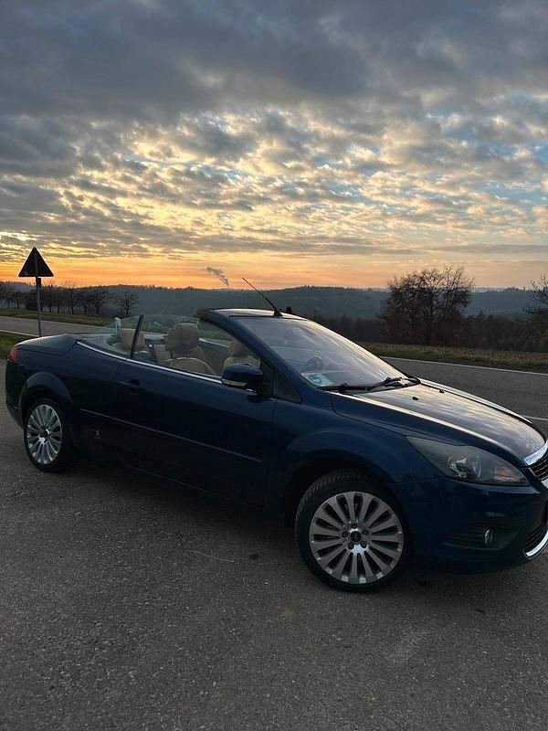 Andere farben Gebraucht 2010 Ford Focus Cabriolet Trend Cabrio | 4.200 € (Fairer Preis) - Bild 1/4