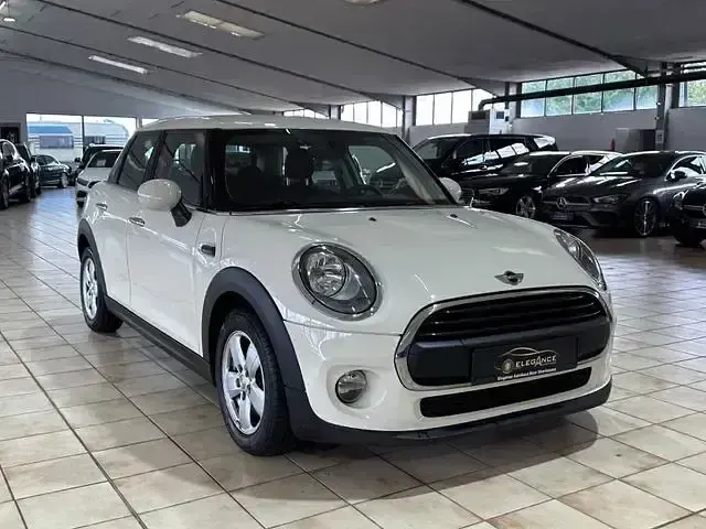 Gebraucht Mini ONE Pepper 102 PS (75 kW) 2017 Weiß Kleinwagen