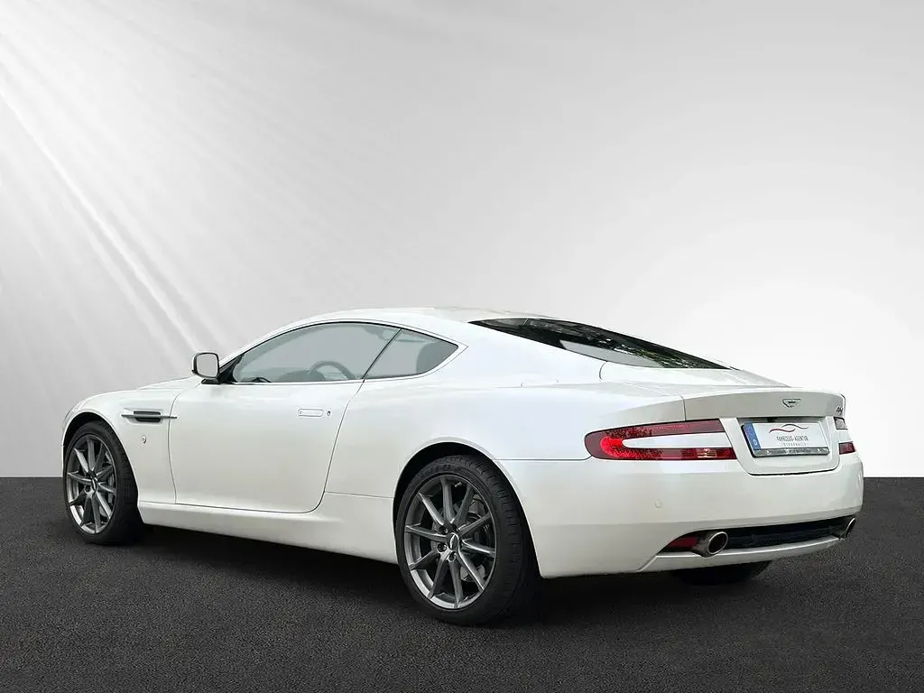 Gebraucht Aston Martin DB9 476 PS (350 kW) 2010 Weiß
