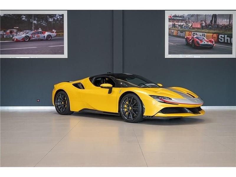 Gebraucht Ferrari SF90 2021 Gelb