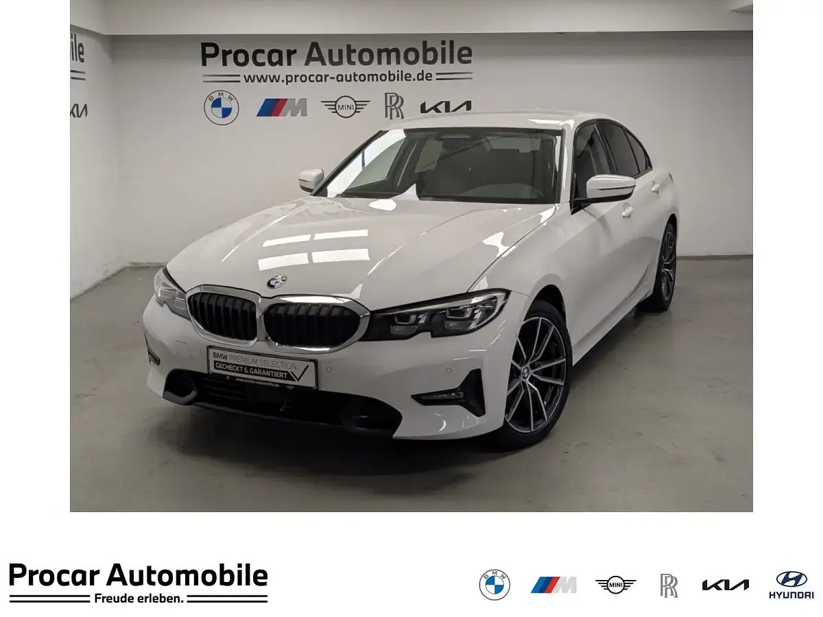 Gebraucht BMW 320 Sport Line 190 PS (139 kW) 2022 Kombi