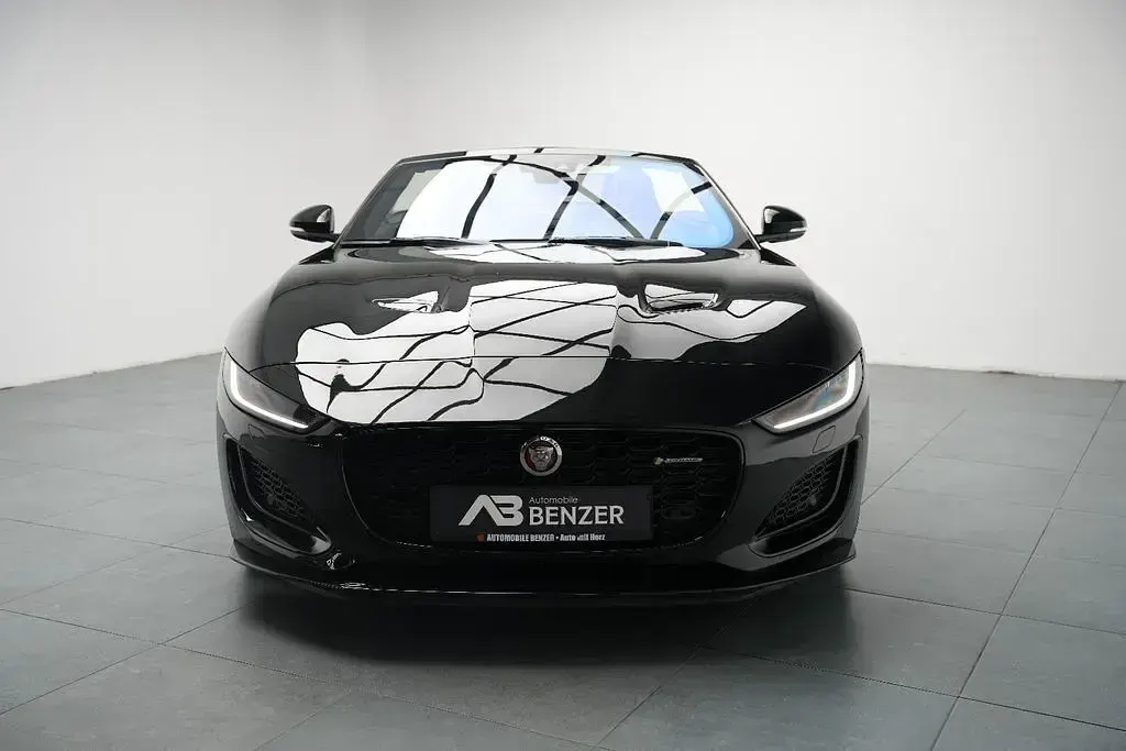 Gebraucht Jaguar F-Type R-Dynamic 300 PS (220 kW) 2022 Schwarz Cabrio