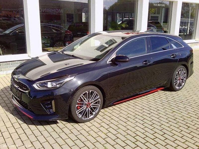 Gebraucht Kia ProCeed 204 PS (150 kW) 2020 (1k) black pearl m (metallic) Kleinwagen