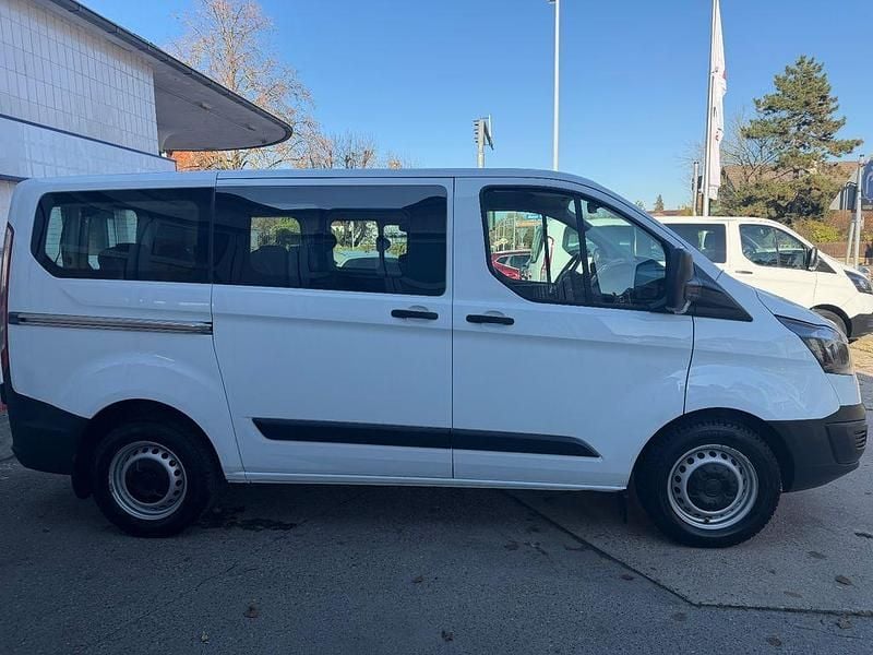 Gebraucht Ford Transit Custom 105 PS (77 kW) 2018 Frozen white Van / Kleinbus