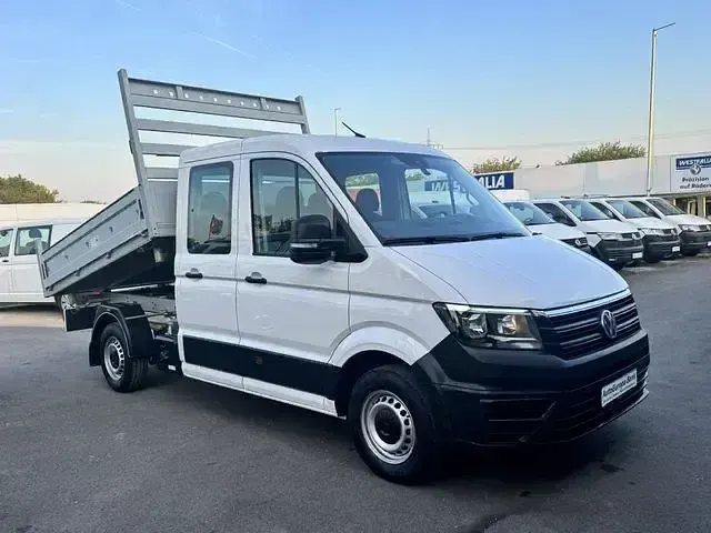 Gebraucht VW Crafter 140 PS (102 kW) 2024 Candyweiß Van
