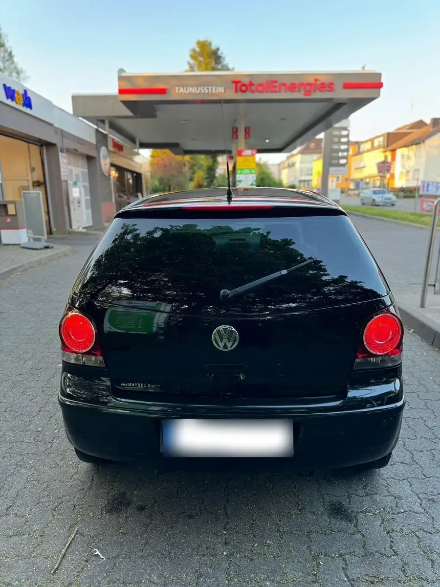 Gebraucht VW Polo 80 PS (58 kW) 2008 Schwarz Kleinwagen
