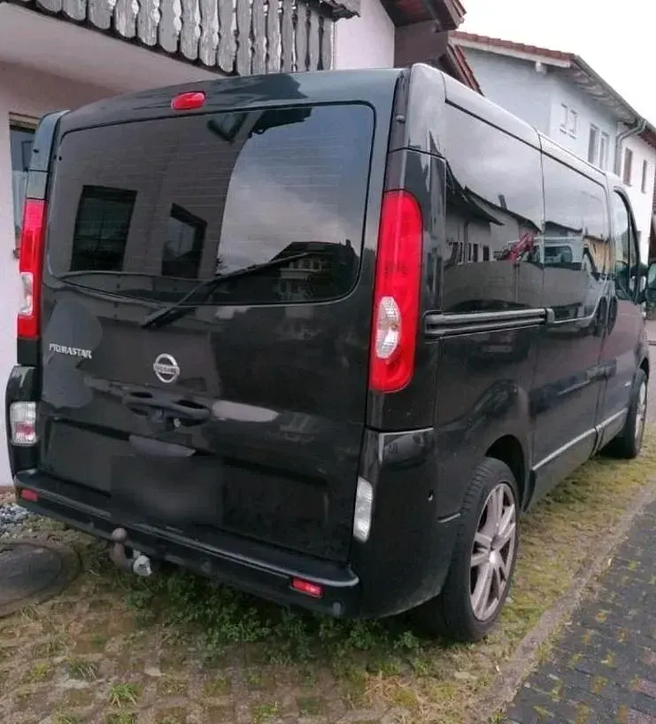 Gebraucht Nissan Primastar 116 PS (85 kW) 2014 Schwarz Van / Kleinbus