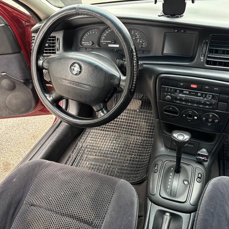 Gebraucht Opel Vectra 144 PS (105 kW) 2001 Rot Limousine