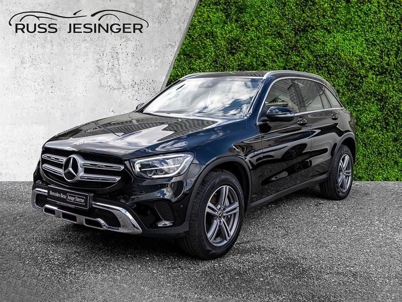 Schwarz Gebraucht 2021 Mercedes GLC300e SUV | 34.880 € (Fairer Preis) - Bild 1/4