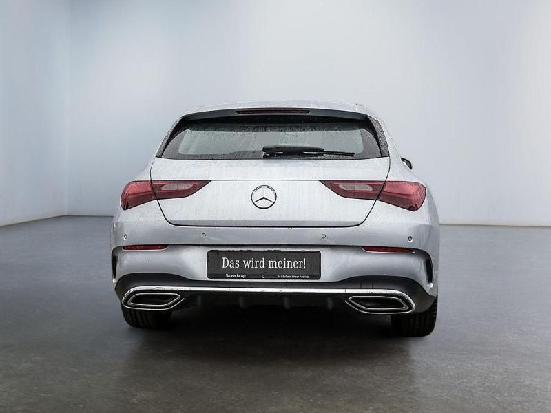 Gebraucht Mercedes CLA200 Shooting Brake AMG 150 PS (110 kW) 2024 Silberlack hightechsilber (metallic) Kombi
