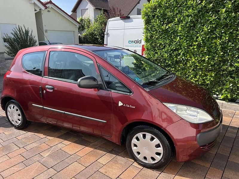 Rot Gebraucht 2005 Mitsubishi Colt Limousine | 1.200 € (Guter Preis) - Bild 1/4