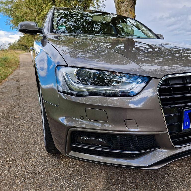 Gebraucht Audi A4 S-Line 177 PS (130 kW) 2014 Braun Kombi