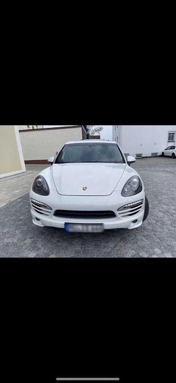 Weiß Gebraucht 2013 Porsche Cayenne GTS SUV | 19.300 € (Etwas zu teuer) - Bild 1/4