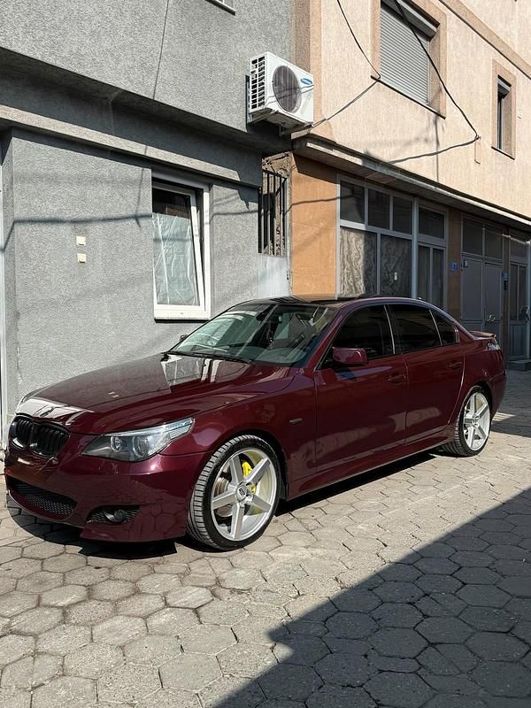 Rot Gebraucht 2005 BMW 530 M Sport Limousine | 8.900 € (Teuer) - Bild 1/4
