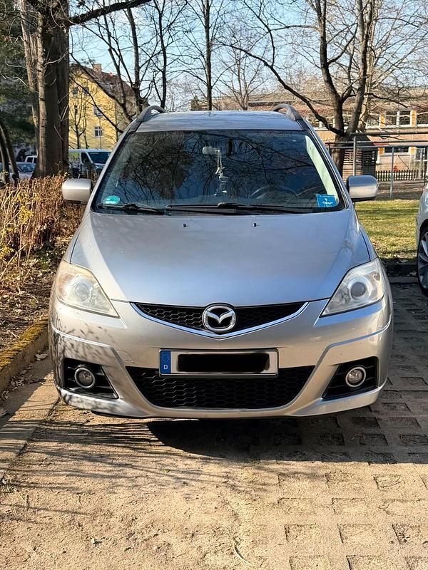 Gebraucht Mazda 5 143 PS (105 kW) 2010 Braun Van / Kleinbus