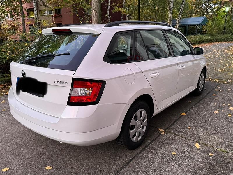 Gebraucht Skoda Fabia 75 PS (55 kW) 2017 Weiß Kombi