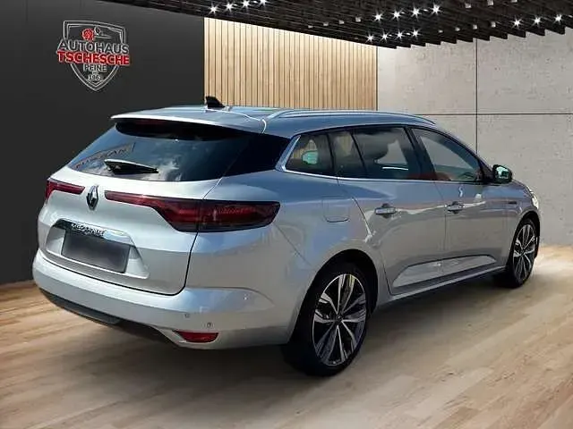 Gebraucht Renault Mégane IV Techno 140 PS (102 kW) 2023 Grau (highland grey)