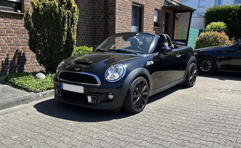 Schwarz Gebraucht 2013 Mini Cooper S Cabriolet Cabrio | 12.790 € (Fairer Preis) - Bild 1/4