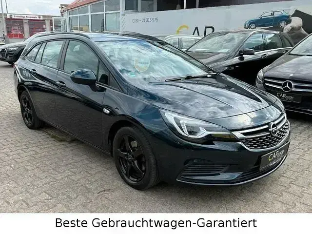 Gebraucht Opel Astra Business 160 PS (117 kW) 2018 Grün Kombi