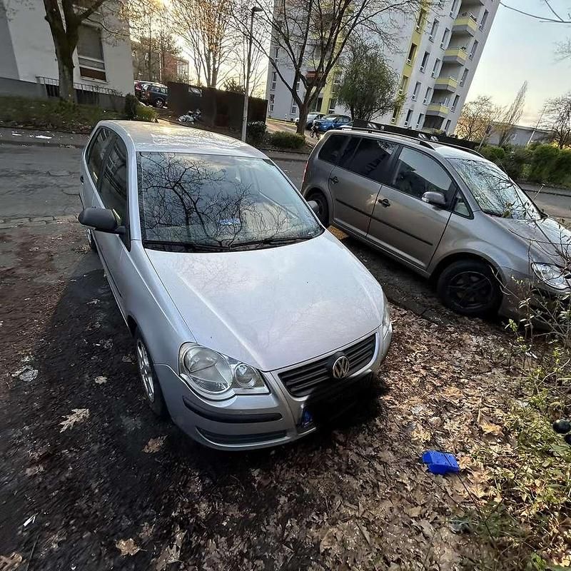 Gebraucht VW Polo Classicline 64 PS (47 kW) 2006 Grau Kleinwagen