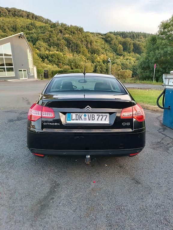 Gebraucht Citroën C5 Tendance 136 PS (100 kW) 2009 Schwarz Limousine
