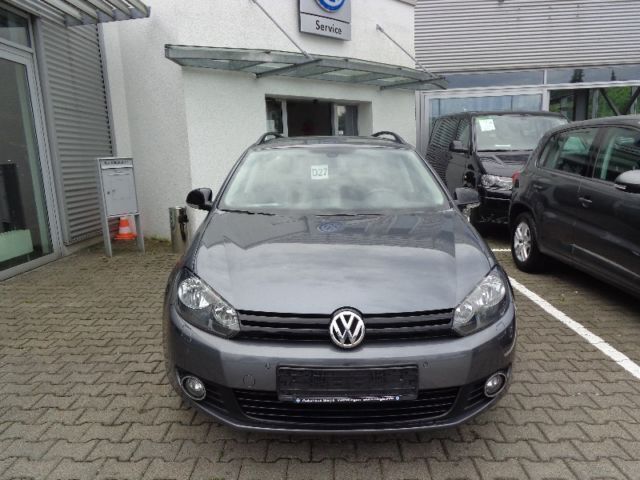 Gebraucht VW Golf VII Match 140 PS (102 kW) 2013 Grau metallic Kombi