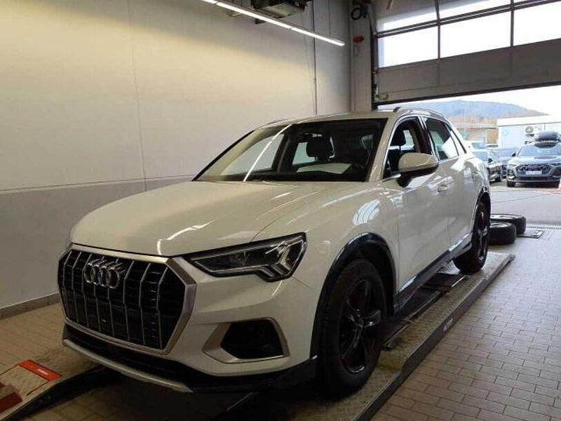 Gebraucht Audi Q3 Advanced Plus 150 PS (110 kW) 2018 Weiß SUV