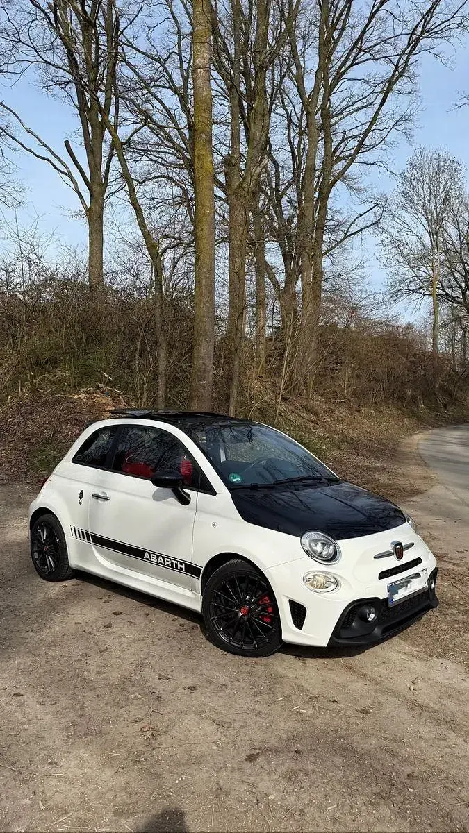 Gebraucht Abarth 595 197 PS (144 kW) 2019 Weiß Kleinwagen