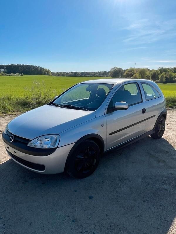 Silber Gebraucht 2002 Opel Corsa Kleinwagen | 2.450 € (Teuer) - Bild 1/4