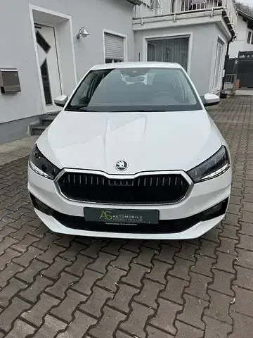Gebraucht Skoda Fabia Style 95 PS (69 kW) 2023 Weiß Kleinwagen