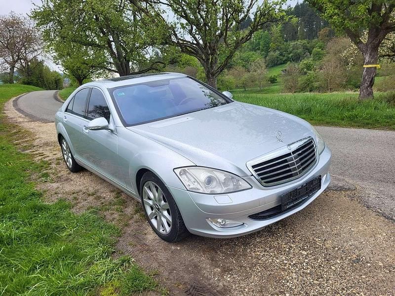 Gebraucht Mercedes S350 272 PS (200 kW) 2005 Iridiumsilber  metalliclack Limousine
