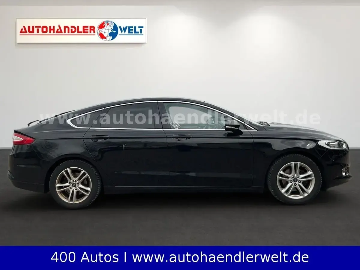 Używany Ford Mondeo Titanium 165 KM (121 kW) 2018 Czarny Sedan/Limuzyna