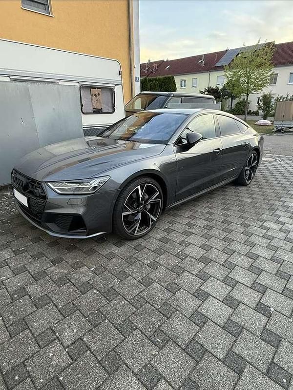 Gebraucht Audi A7 Ambiente 265 PS (194 kW) 2024 Grau Coupé