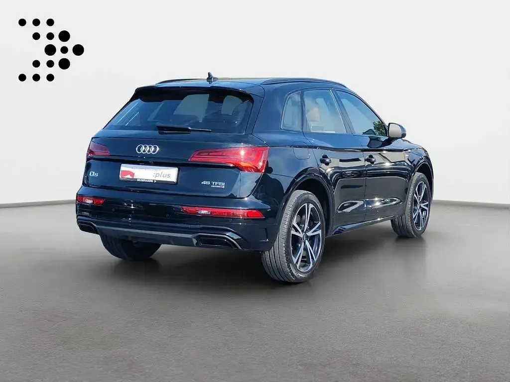 Gebraucht Audi Q5 S-Line 265 PS (194 kW) 2022 Mythosschwarz metallic SUV