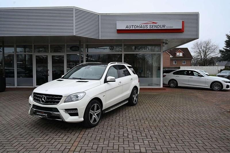 Gebraucht Mercedes ML350 258 PS (189 kW) 2011 Weiß SUV