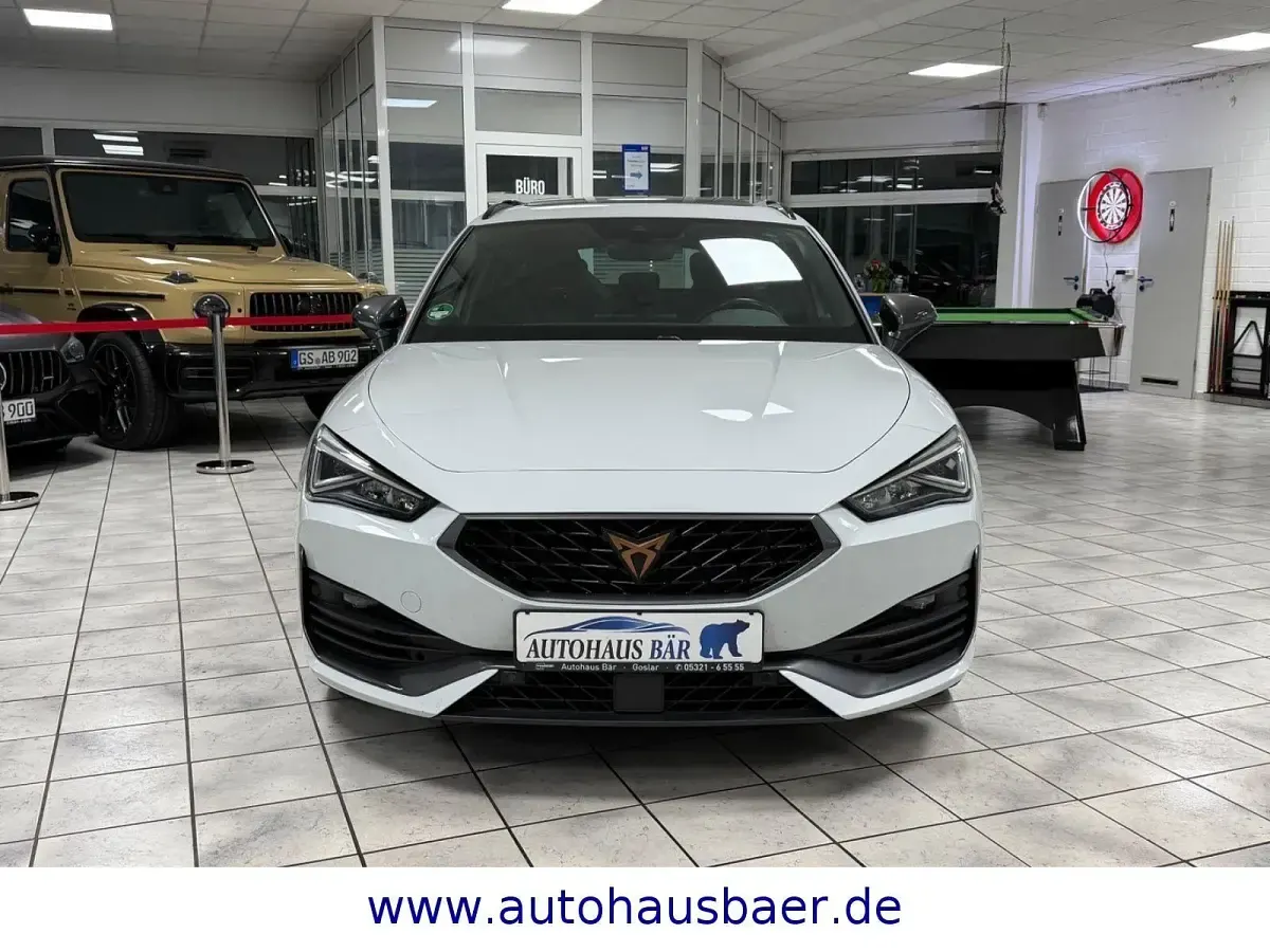 Gebraucht Cupra Leon VZ 310 PS (228 kW) 2022 Weiß Limousine