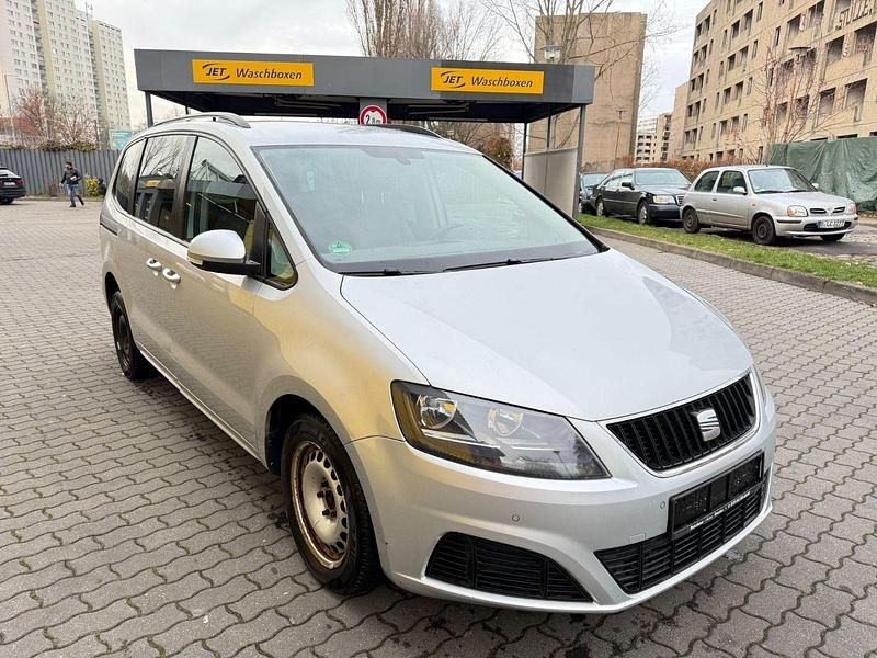 Gebraucht Seat Alhambra Reference 140 PS (102 kW) 2011 Silber Van / Kleinbus
