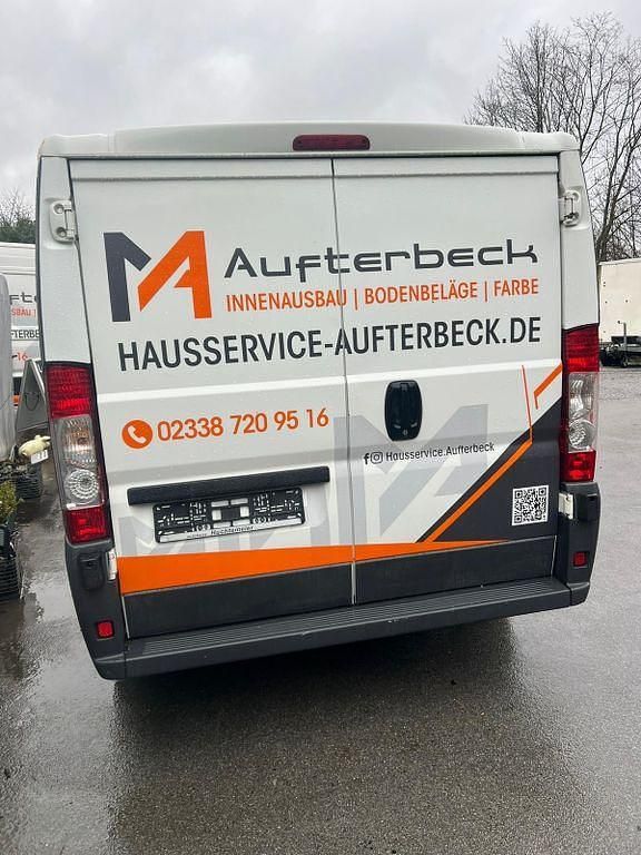 Gebraucht Peugeot Boxer 150 PS (110 kW) 2011 Weiß Van