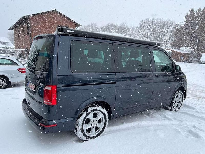 Gebraucht VW Multivan 150 PS (110 kW) 2016 Blau Van