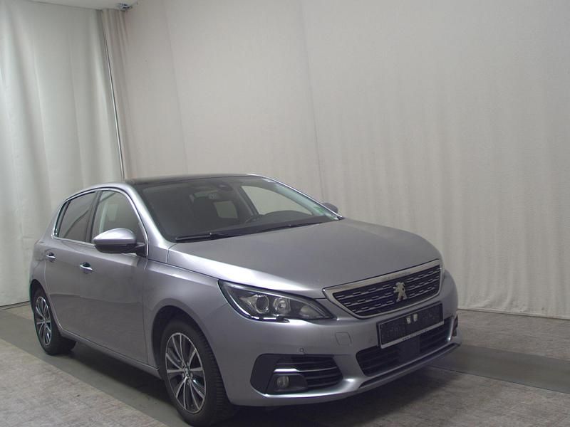Gebraucht Peugeot 308 Allure 131 PS (96 kW) 2020 Grau Limousine