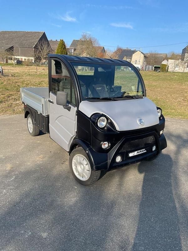 Silber Gebraucht 2022 Aixam D-truck Abholung | 11.990 € - Bild 1/4