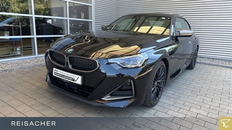 Saphirschwarz metallic Gebraucht 2024 BMW M240 M Sport Coupé | 47.199 € (Fairer Preis) - Bild 1/2