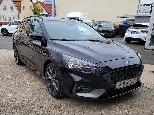 Agate black Gebraucht 2020 Ford Focus ST Kombi | 23.490 € (Fairer Preis) - Bild 1/4