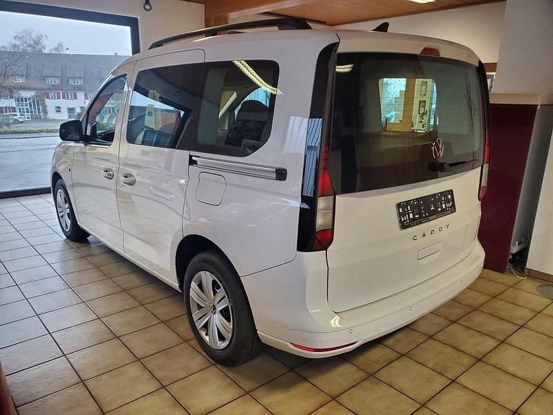 Neu VW Caddy 116 PS (85 kW) 2025 Weiß Van / Kleinbus