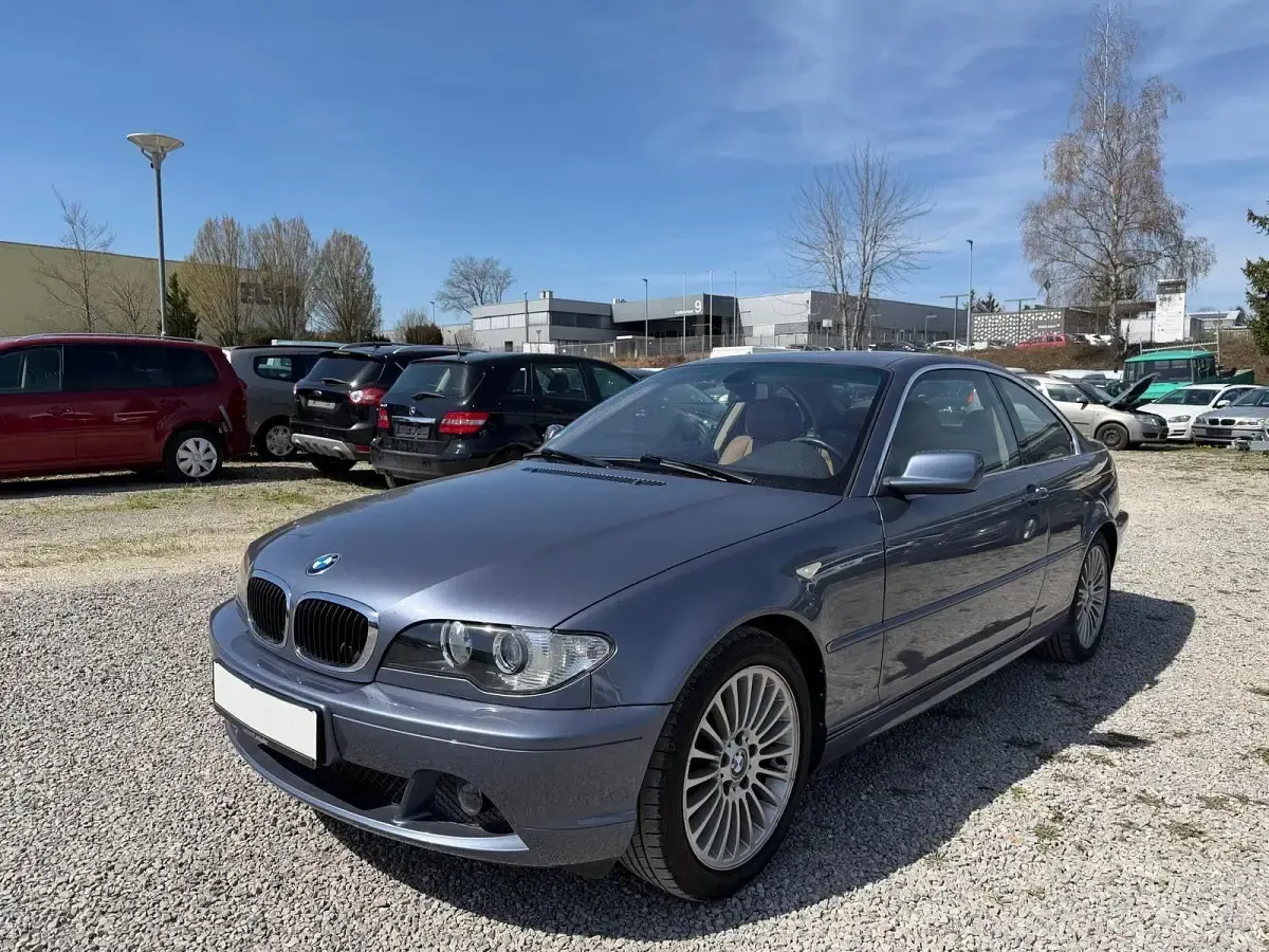 Używany BMW 325 Performance 192 KM (141 kW) 2001 Niebieski Coupe