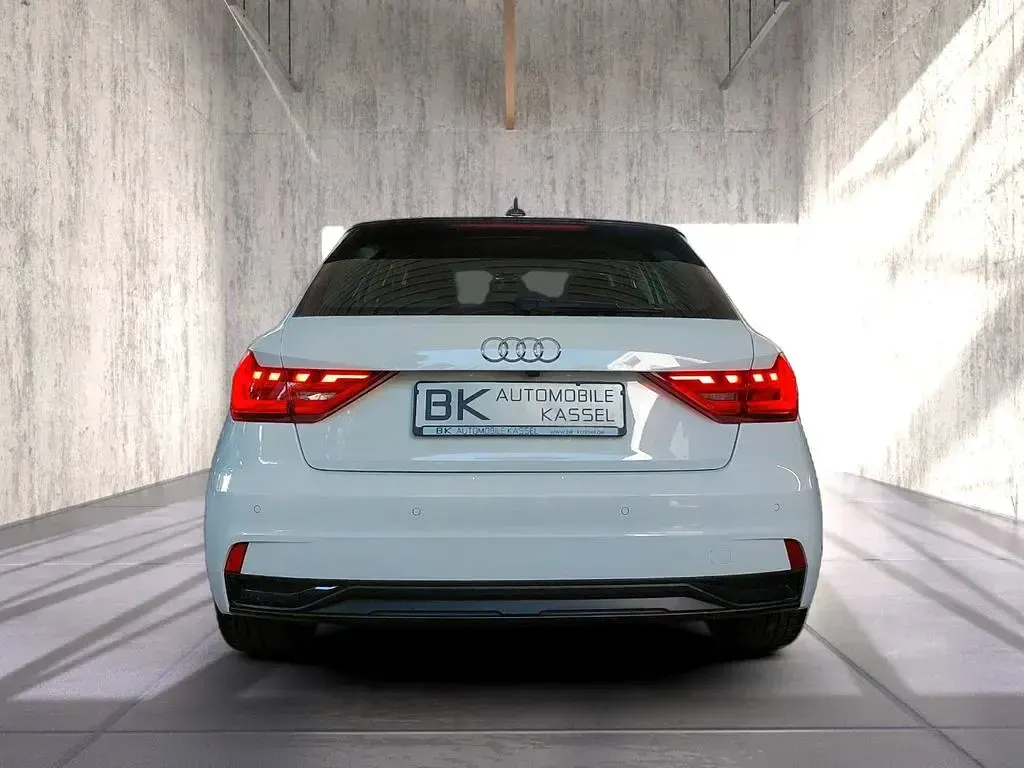 Gebraucht Audi A1 Sportback Advanced 150 PS (110 kW) 2019 Weiß Kleinwagen