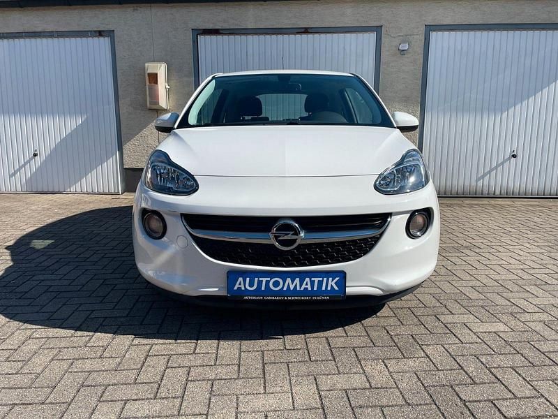 Second-hand Opel Adam 87 CP (63 kW) 2016 Alb Hatchback