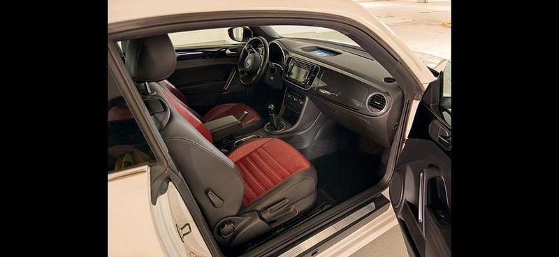 Gebraucht VW Beetle Sportline 160 PS (117 kW) 2012 Weiß Kleinwagen